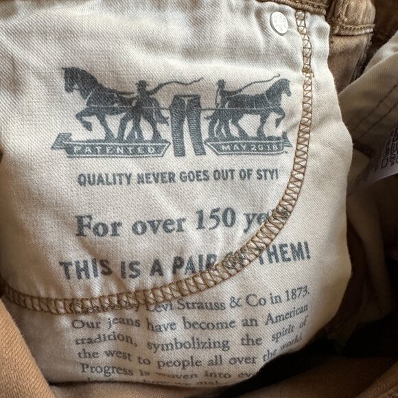 Levi's 502™ Taper Fit Men's Jeans - Otter Tan- 30x32 (2) - Picture 10 of 10